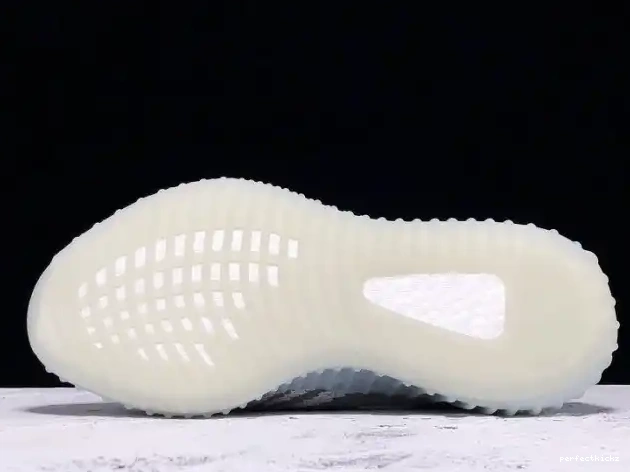 Yeezy B37571 Boost V2 Tint Blue Adidas 350 0520